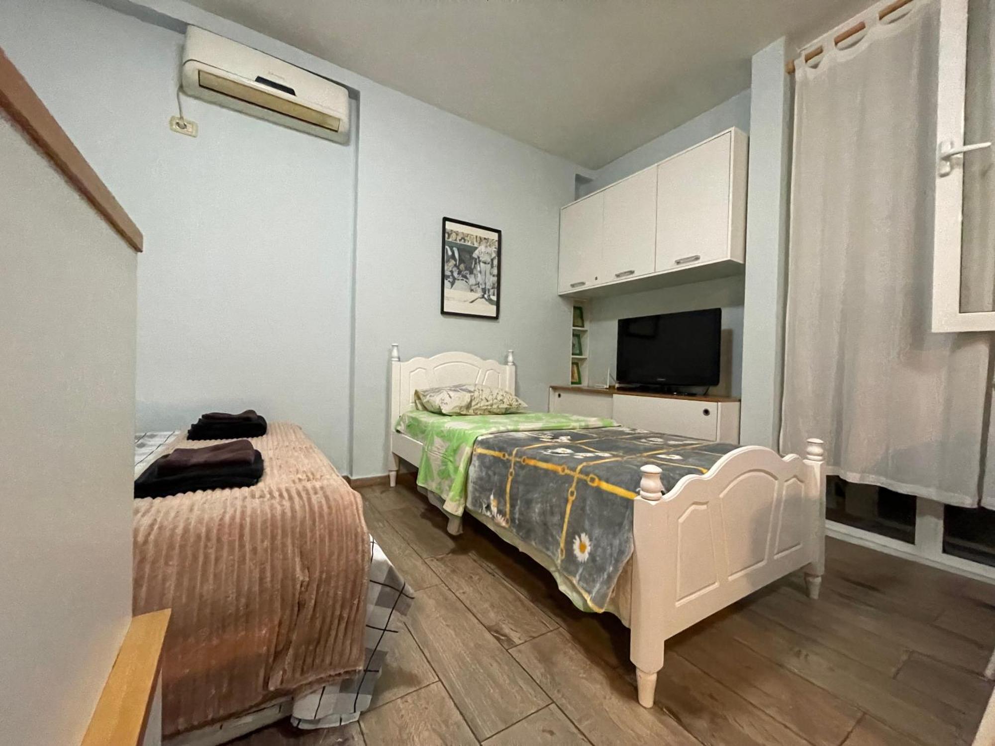 Enjoy Travel Cute Studio Apartment Tirana Exteriör bild